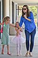 jennifer garner runs errands with violet seraphina 17