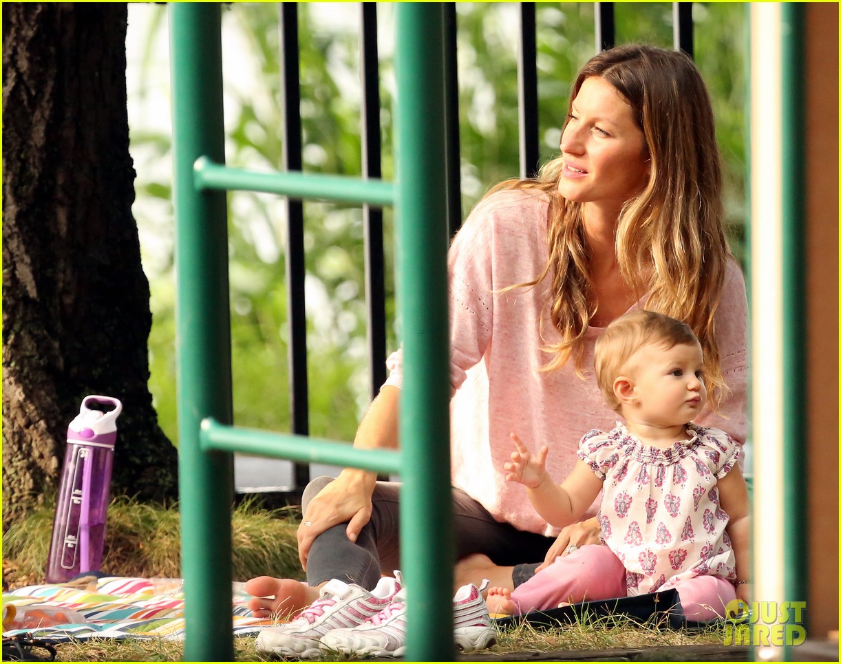 Gisele Bundchen Shares Inspirational John Lennon Quote: Photo 2941978