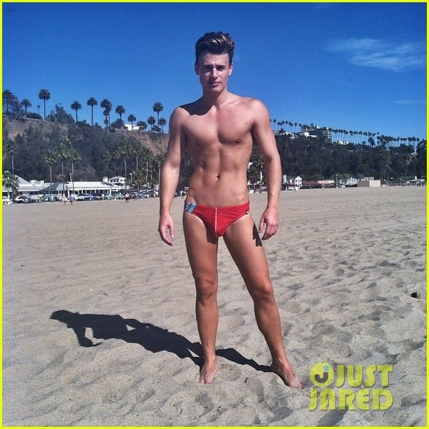 Blake McIver Ewing: The 'Little Rascal' is All Grown Up & Hunky!: Photo 2972693 Blake McIver