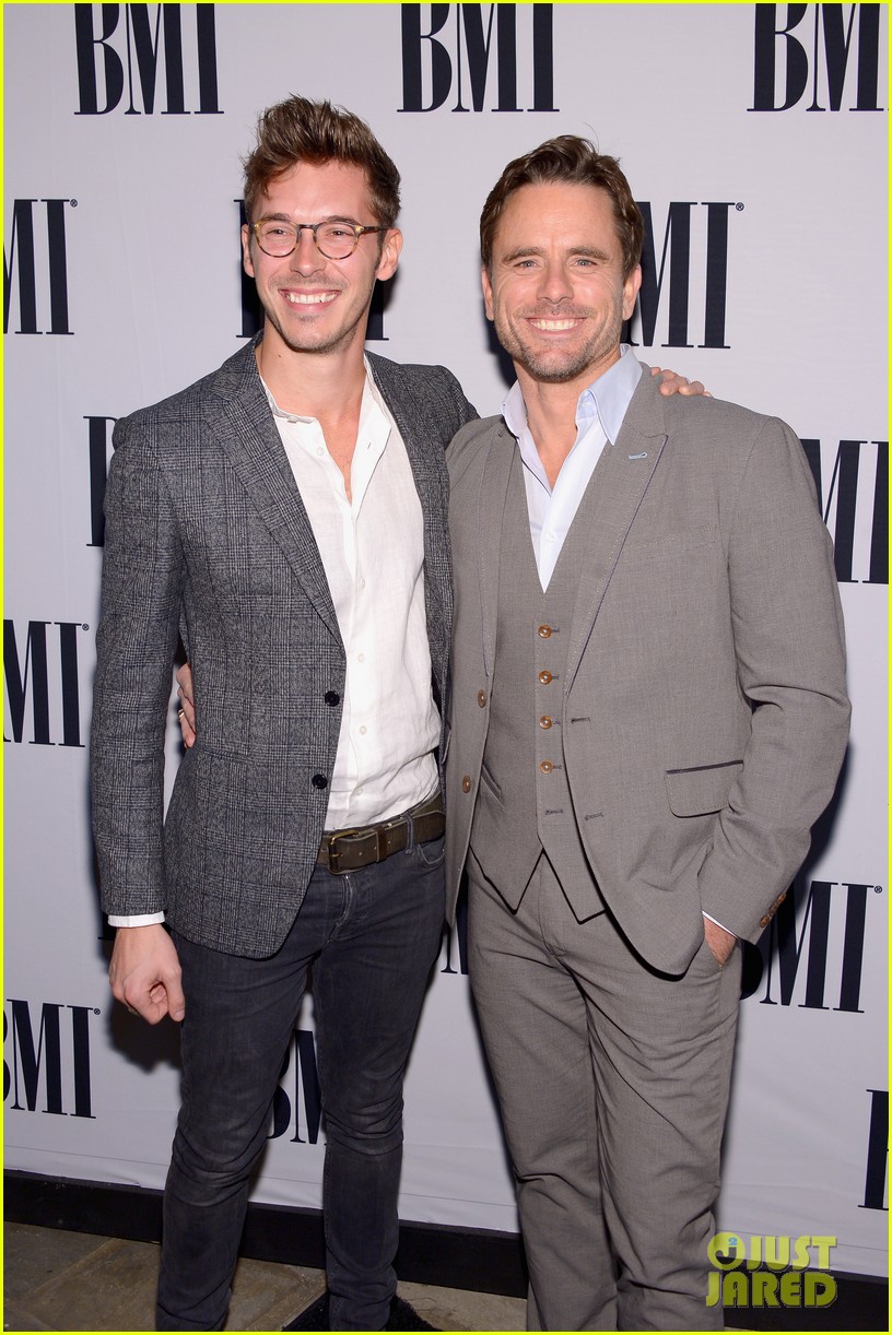 Lucy Hale & Sam Palladio: BMI Country Awards 2013: Photo 2987035 | Lucy