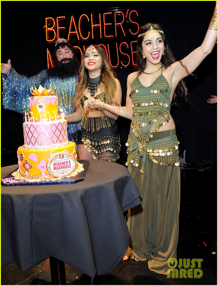 Vanessa Hudgens: Stella’s Birthday Party at Beacher’s Madhouse!: Photo