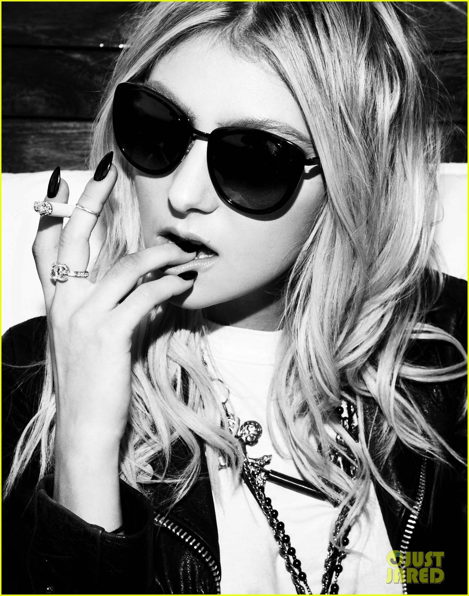 Taylor Momsen Poses For Sexy Rooftop Shoot! (Exclusive Pics): Photo