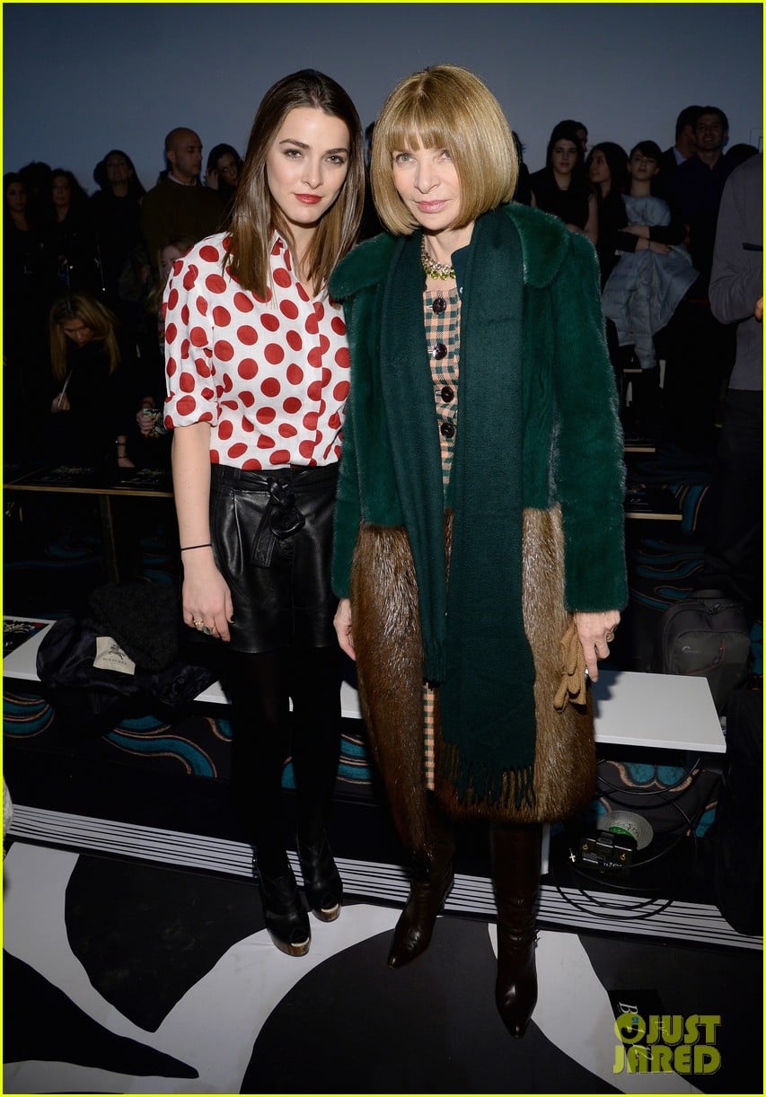 AnnaSophia Robb & Bella Thorne Sit Front Row at Diane Von Furstenberg