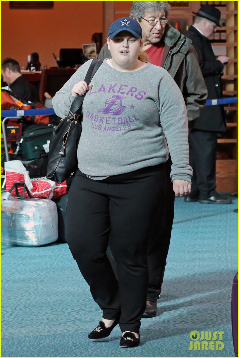 rebel wilson super fun night