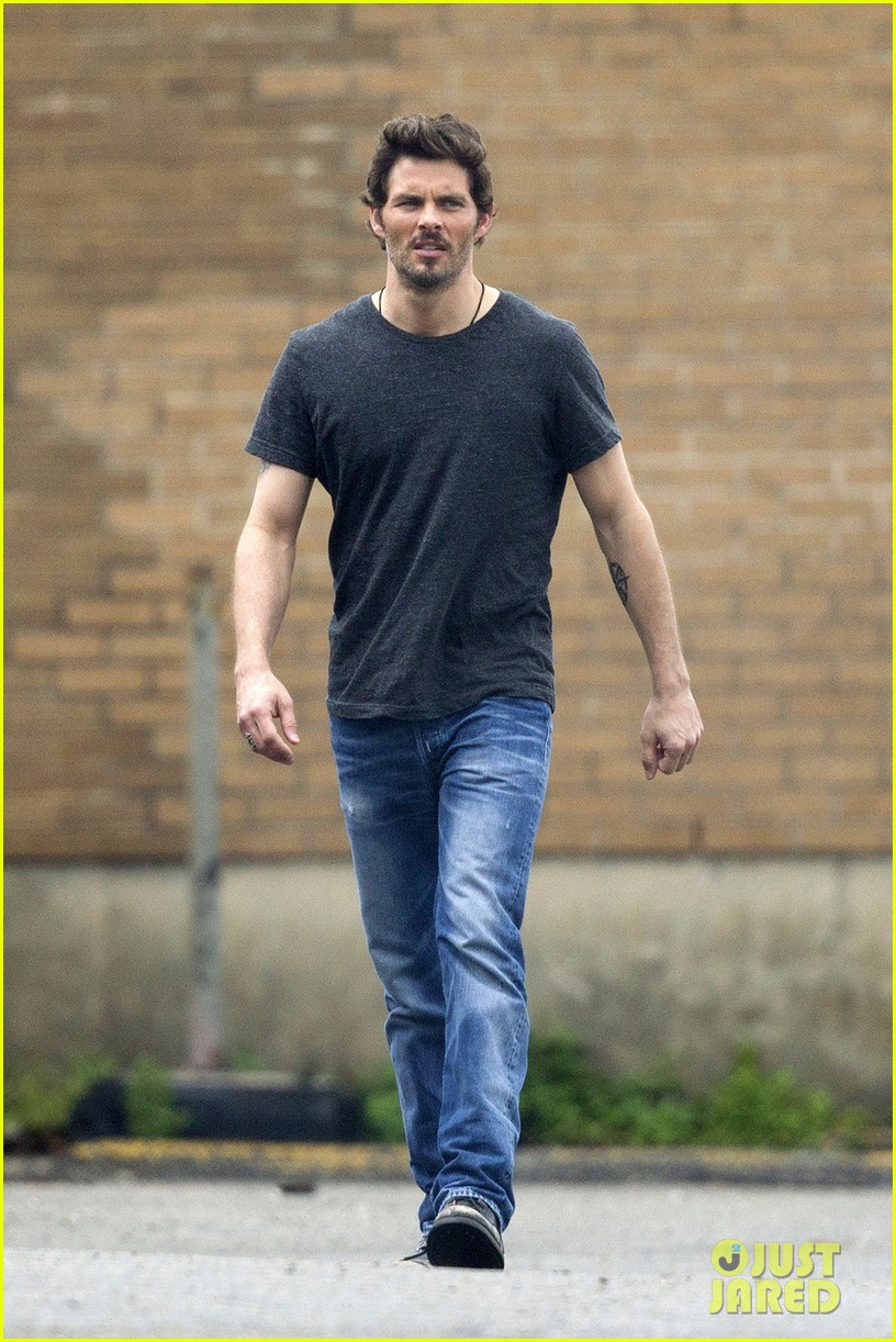 James Marsden Sports Facial Hair & Tattoos for 'DTrain' Filming