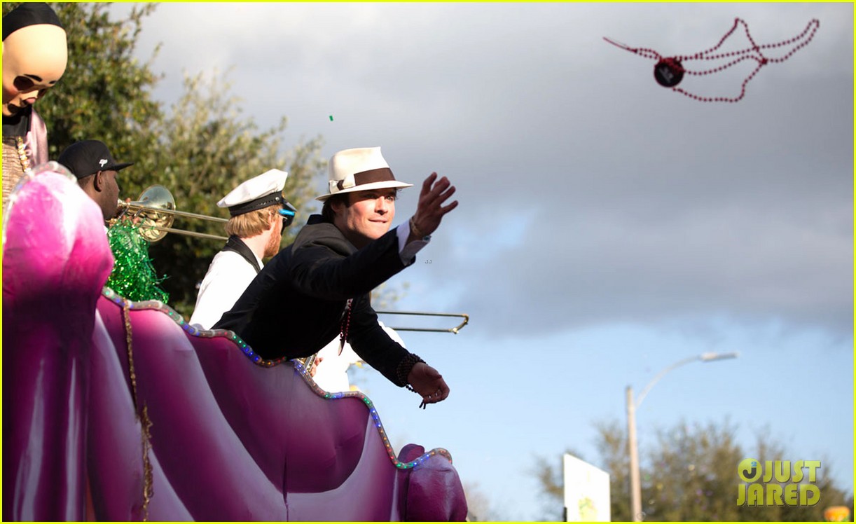 Ian Somerhalder & Norman Reedus Throw Mardi Gras Beads in New Orleans