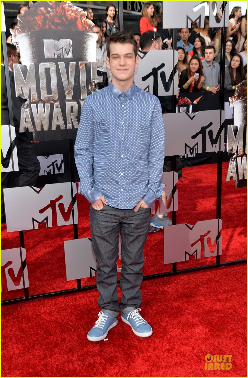 Will Poulter WINS Best Breakthrough Performance at MTV Movie Awards