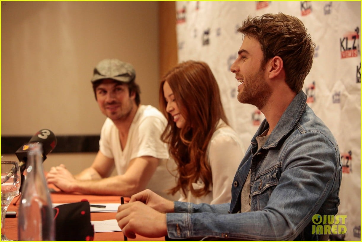 Ian Somerhalder Spain Stop After 'Vampire Diaries' Season Finale