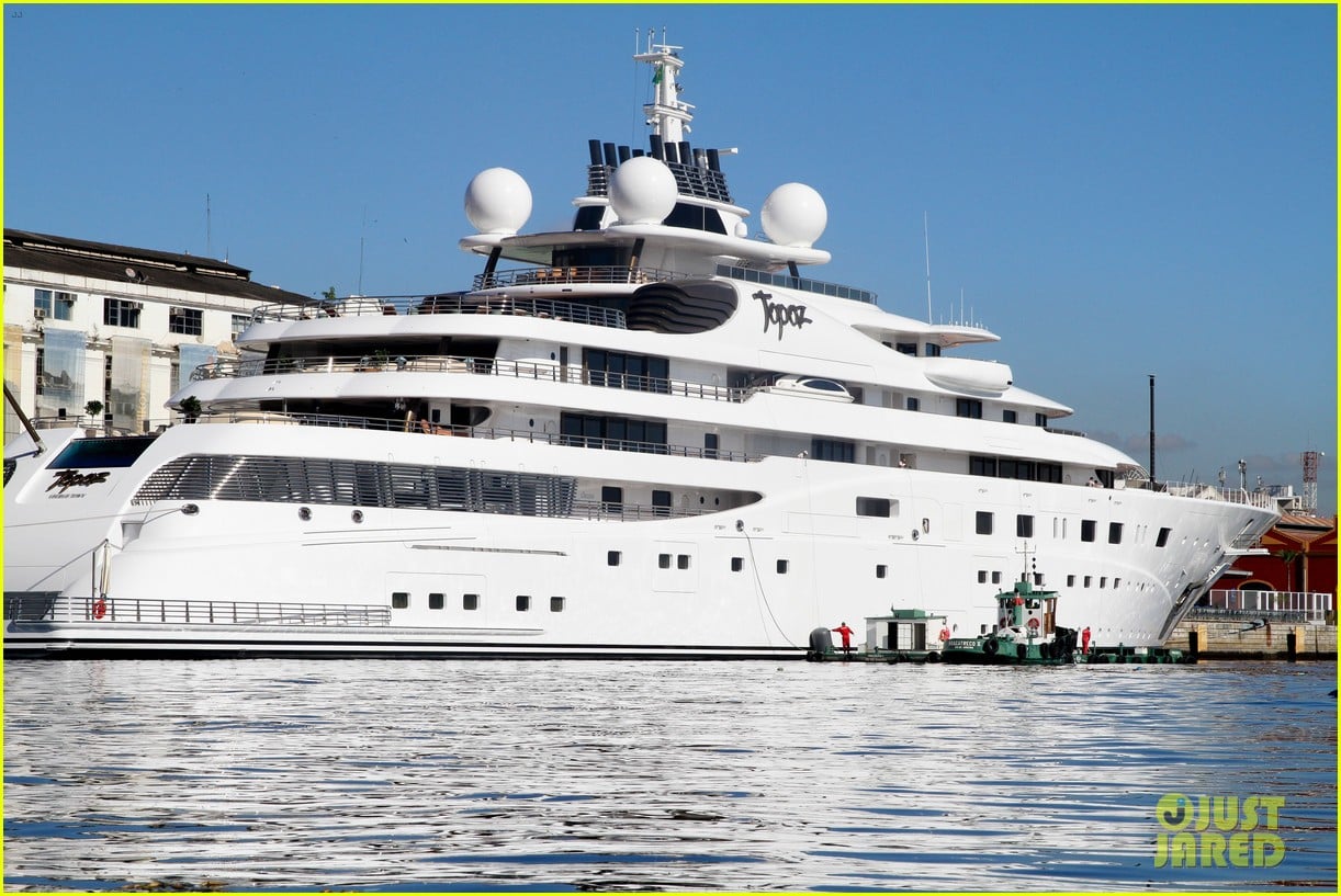 See Leonardo DiCaprio's Insane Luxury Yacht He Rented for World Cup