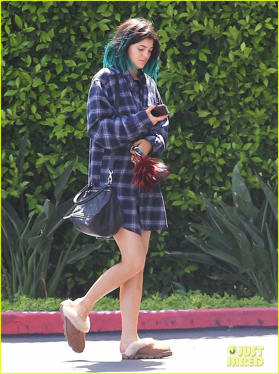Kylie Jenner Gets Up Close Personal With Miles Richie Photo