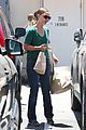 natalie portman goes green healthy at m cafe 10