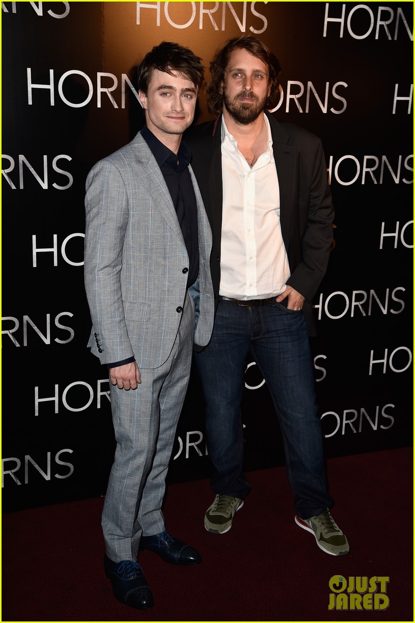 Daniel Radcliffe Suits Up for Paris Premiere of New Movie 'Horns