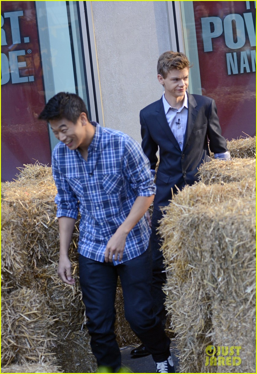 Dylan O'Brien Brings His Sexy Scruff to 'The Today Show' Photo 3198998