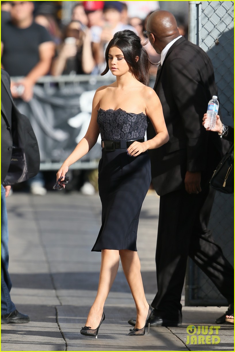 Selena Gomez Likes to Walk Around Her House Naked Photo 3219628 Selena Gomez Pictures Just