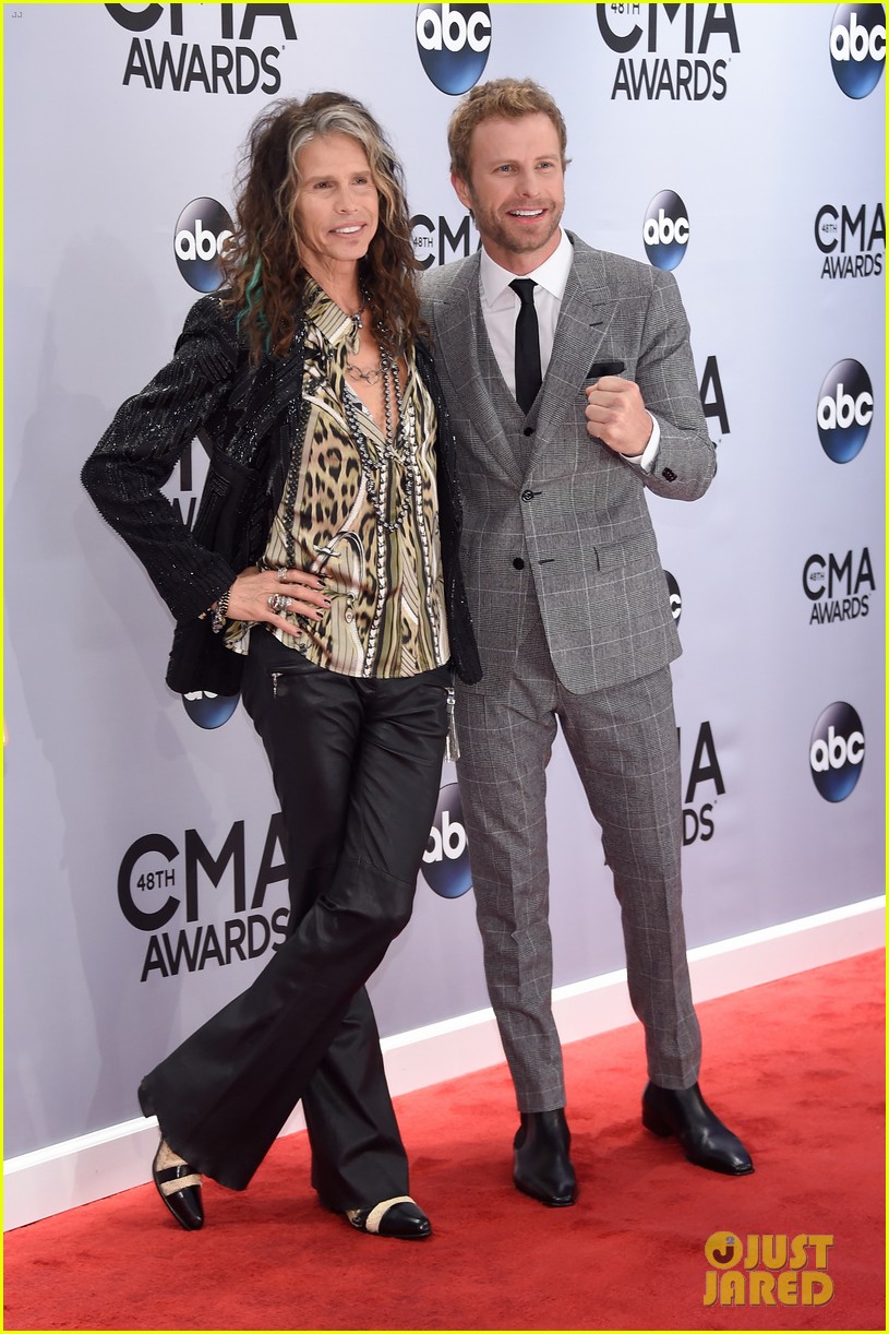 Dierks Bentley Amp Wife Cassidy Black Are The Perfect Couple