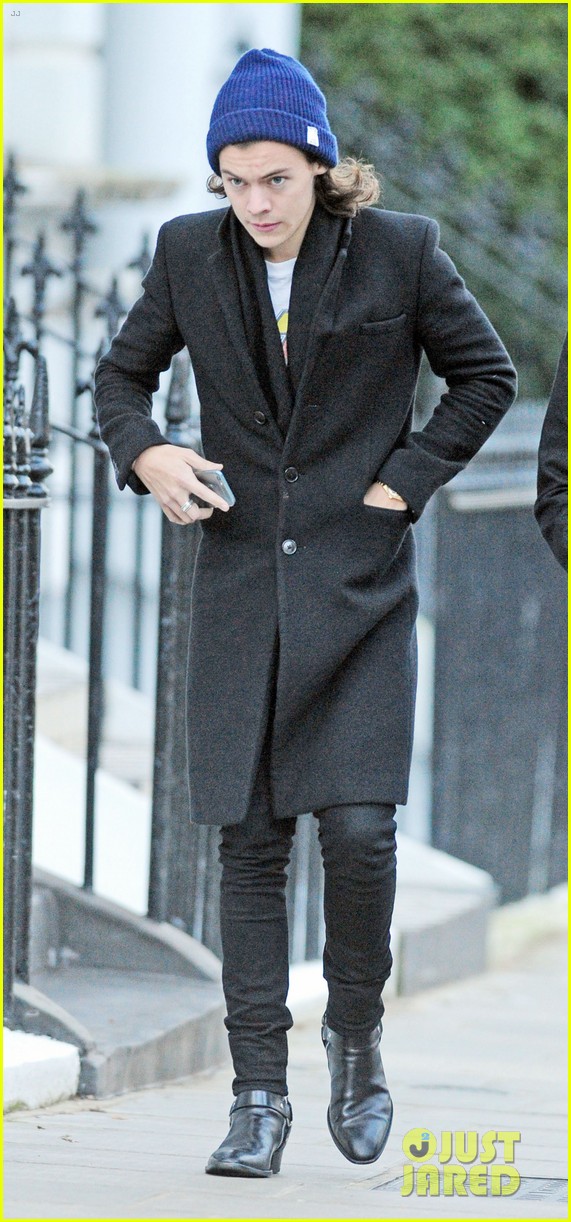 Harry Styles Polishes His Dreidel, Wishes Fans Happy Hanukkah Photo