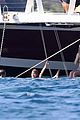 taylor swifts belly button baring beach day new bikini pics 32