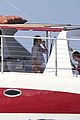 taylor swifts belly button baring beach day new bikini pics 36