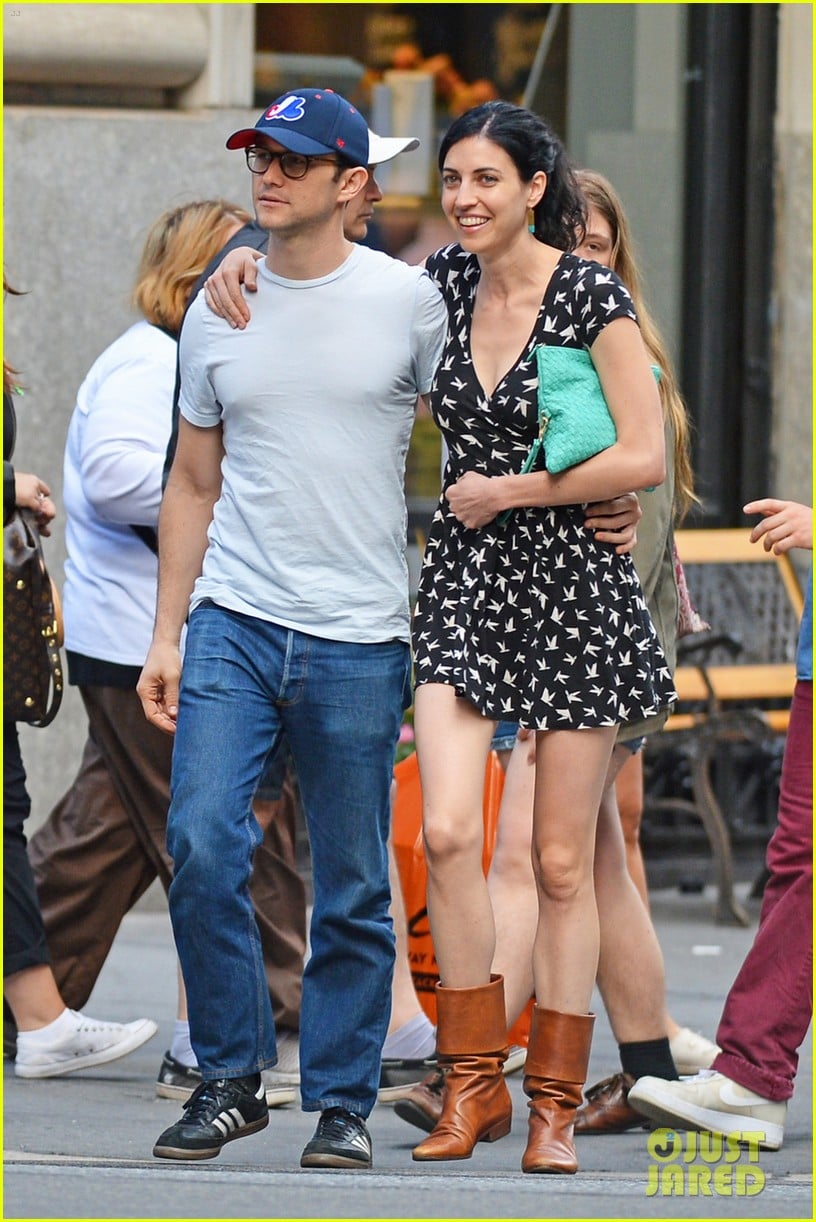 Who is Tasha McCauley? Meet Joseph GordonLevitt's Wife! Photo 3270714 Joseph Gordon Levitt