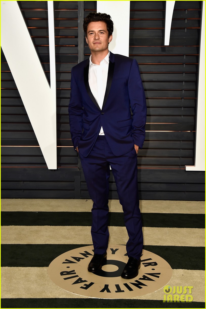 Orlando Bloom Looks Dapper for Vanity Fair's Oscars 2015 Party Photo