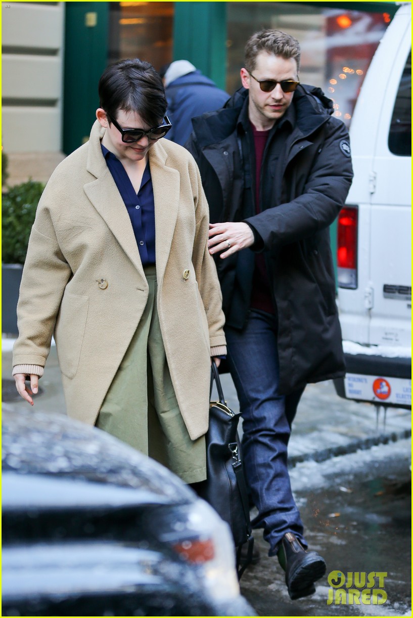 Ginnifer Goodwin & Josh Dallas' Wedding Was All Last Minute Photo