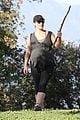 milla jovovich pregnant hike 05