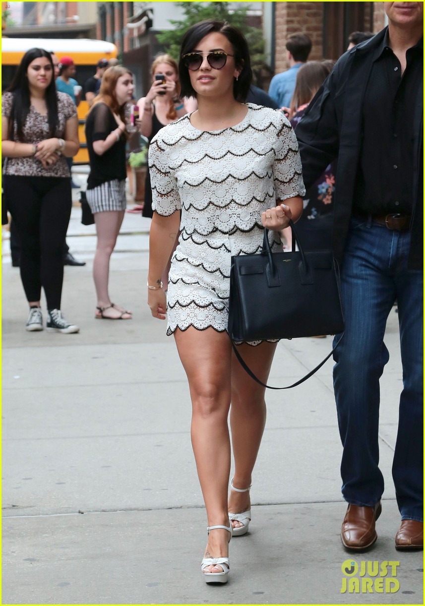 Demi Lovato on Boyfriend Wilmer Valderrama: 'I Wouldn't Be Alive Without Him Today': Photo ...