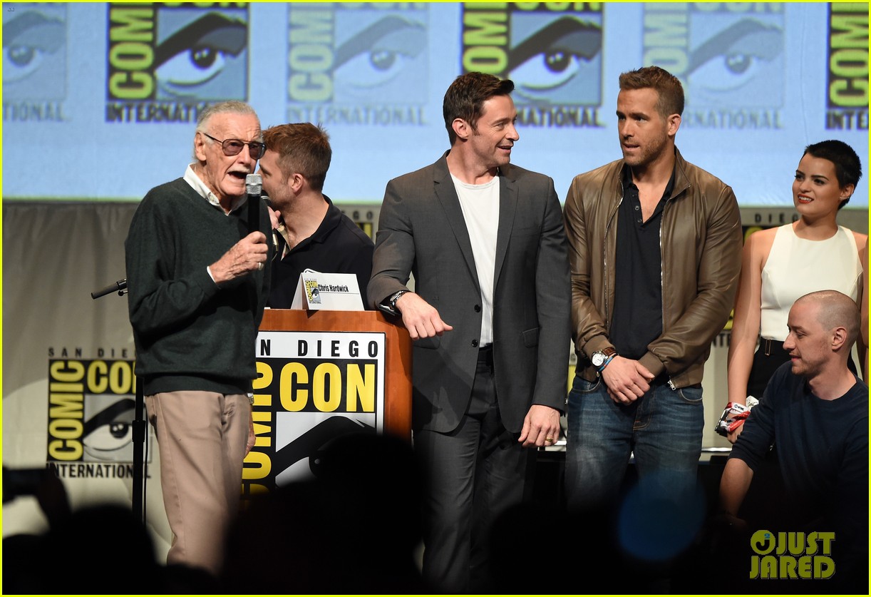 The Greatest Superhero Selfie Ever Closes Out Fox Comic-Con Panel