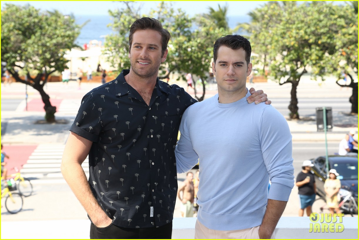 Henry Cavill Loves Seeing More Female Superheroes in Movies Photo