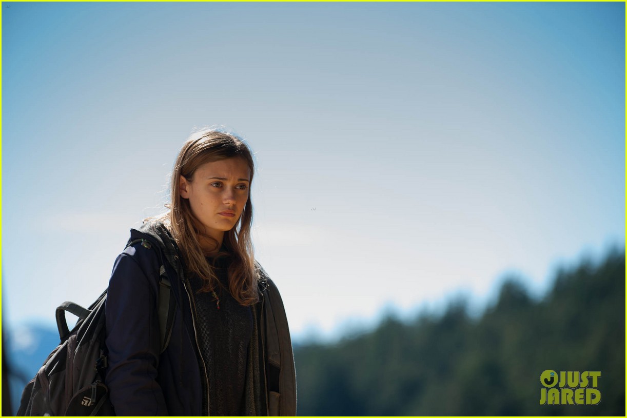 Films Et Séries Tv Avec Ella Purnell Maleficent's Ella Purnell Stars in 'Wildlike' - Exclusive Poster Debut