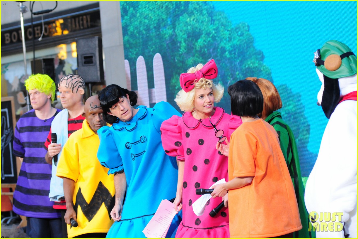 'Today Show' Hosts Wear Spot On Peanuts Halloween Costumes Photo