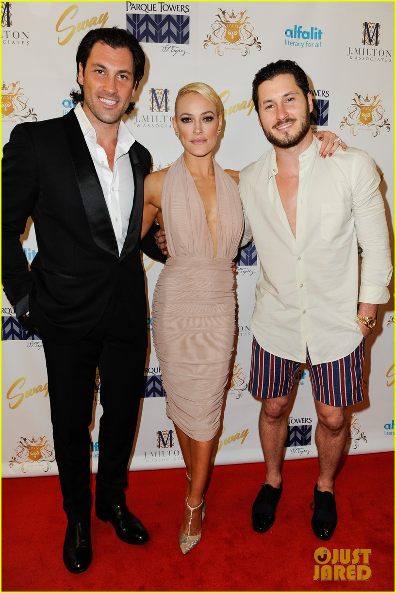 Peta Murgatroyd & Maksim Chmerkovskiy Are Engaged See Her Huge Ring