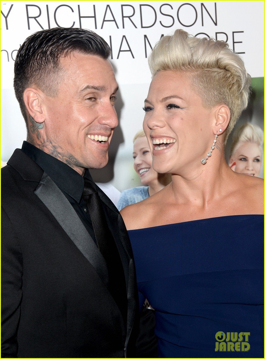 Pink's Hubby Carey Hart Shares Sweet Anniversary Message Photo 3546120