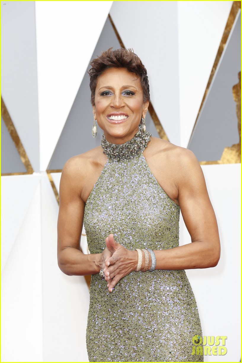 Robin Roberts & Lara Spencer Host ABC's Pre-Oscars Show: Photo 3591892