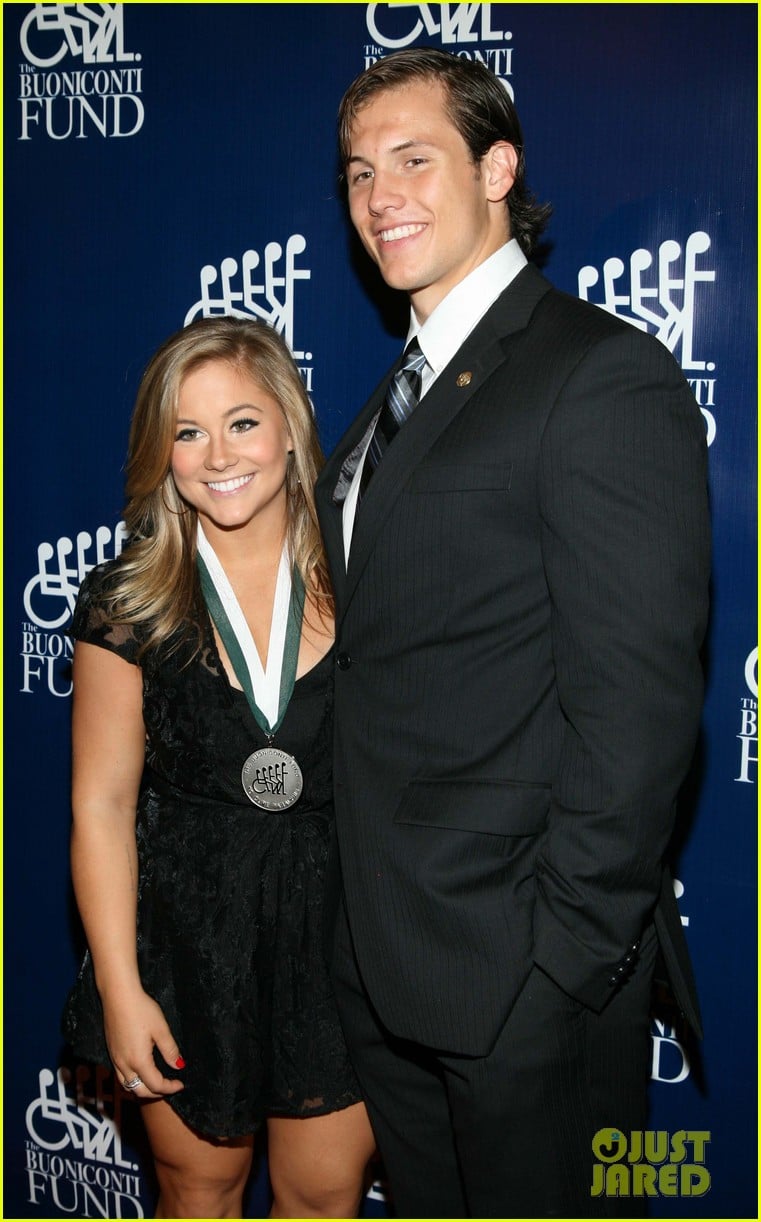 Olympian Shawn Johnson Marries Football Player Andrew East Photo