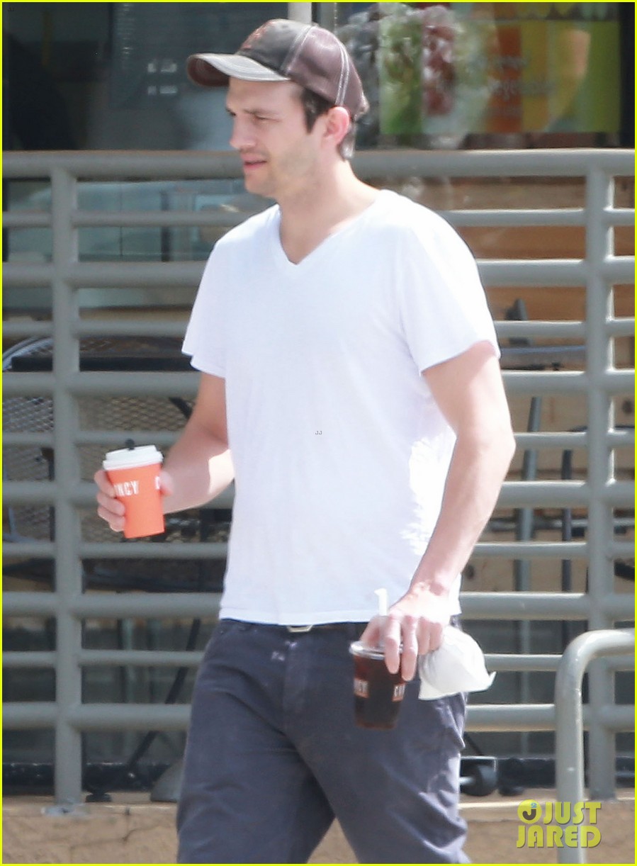 Ashton Kutcher's Netflix Series 'The Ranch' Renewed for Season Two Photo 3643785 Ashton