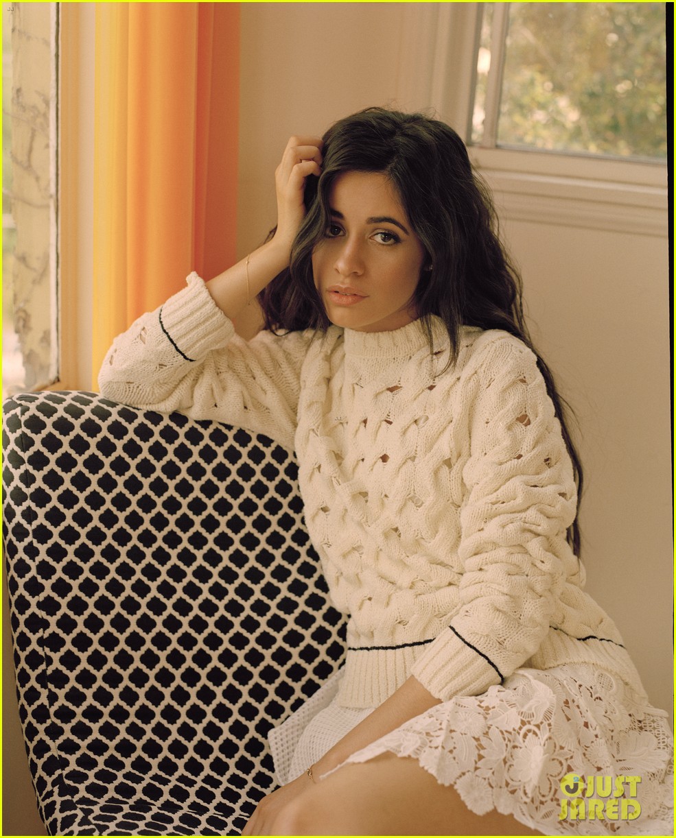 Fifth Harmony Are Fresh-Faced for 'Wonderland' Summer Cover: Photo