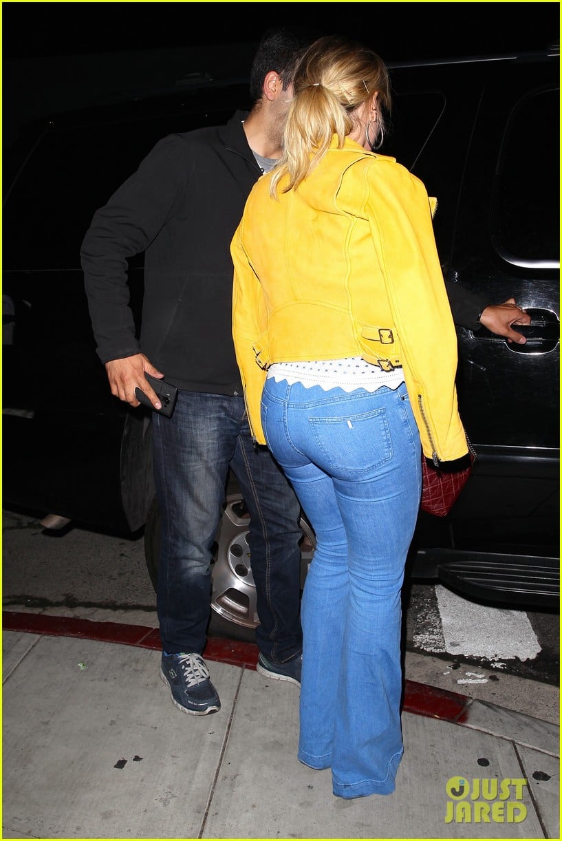 Hilary Duff Heads Out to Dinner at The Nice Guy: Photo 3649907 | Hilary