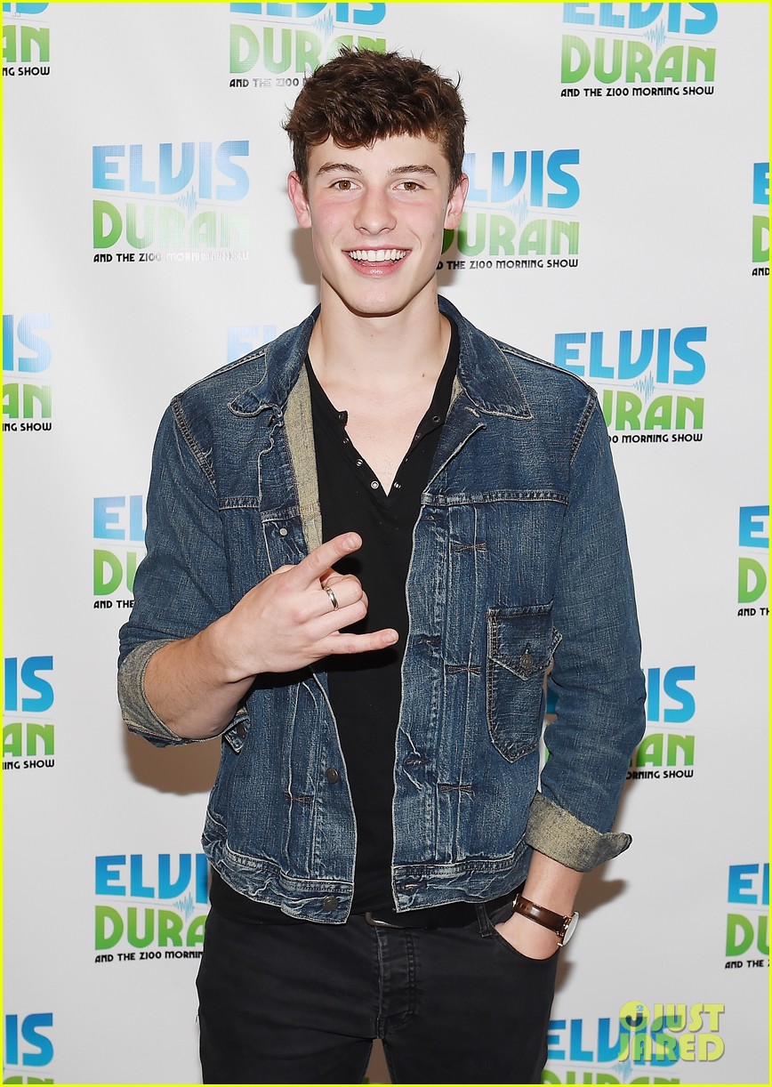 Shawn Mendes Promotes New Single 'Treat You Better' in NYC: Photo ...