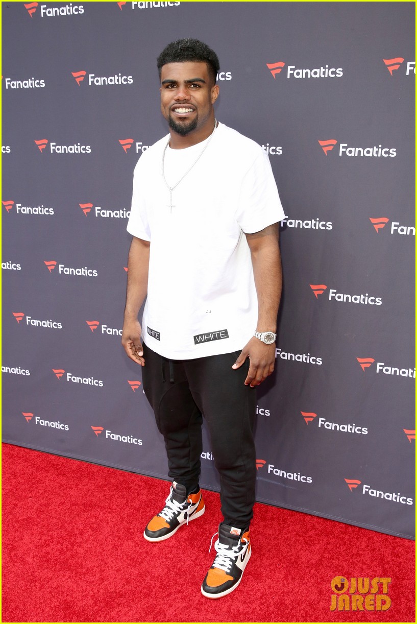 ezekiel elliott clothing