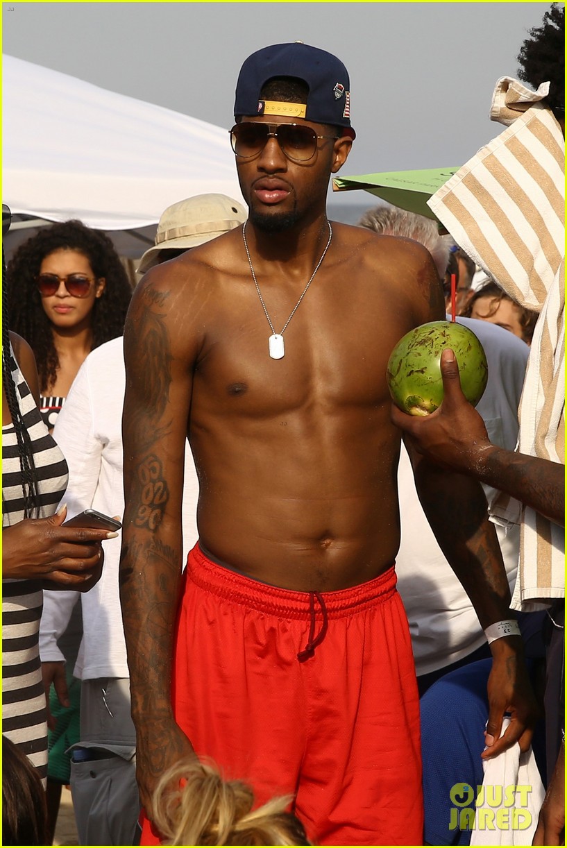 Kevin Durant Shirtless, Tattooed and Bulging Too? - Naked 