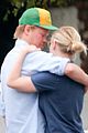 kirsten dunst jesse plemons hug los angeles 21
