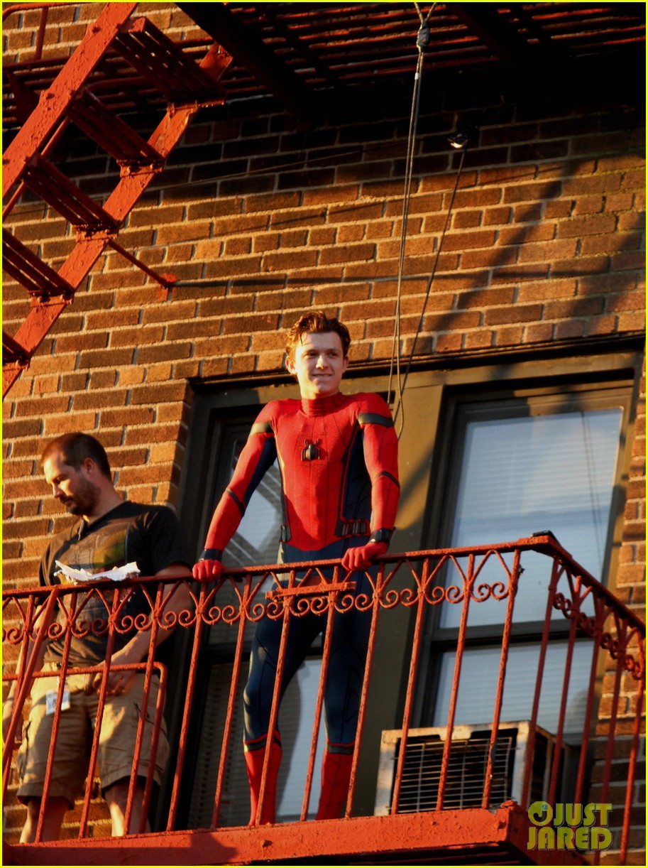 Tom Holland Performs His Own 'SpiderMan' Stunts on NYC Fire Escape