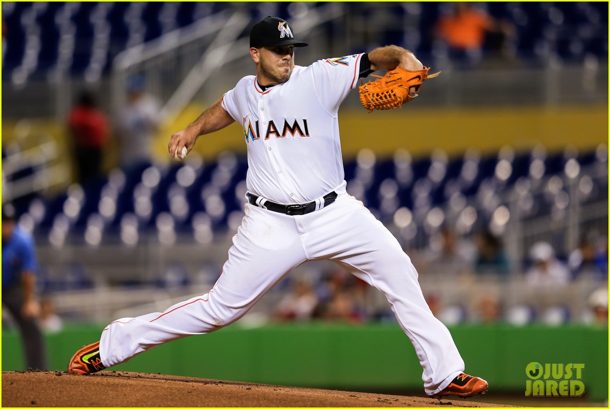 Jose Fernandez Dead Miami Marlins Pitcher in Boating Accident Photo