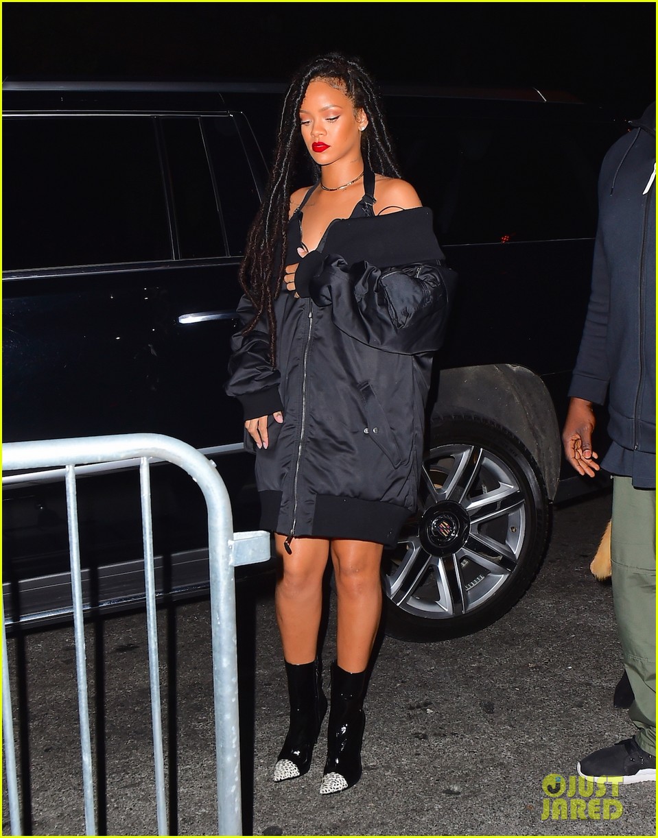 Rihanna Hits Up Marquee on Halloween Weekend: Photo 3797412 | Rihanna
