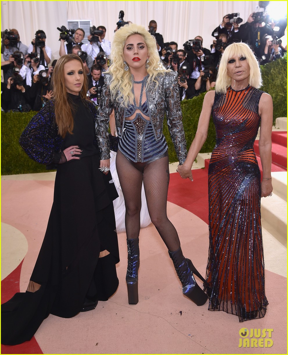 Lady Gagas Explicit Heels Censored on American Idol