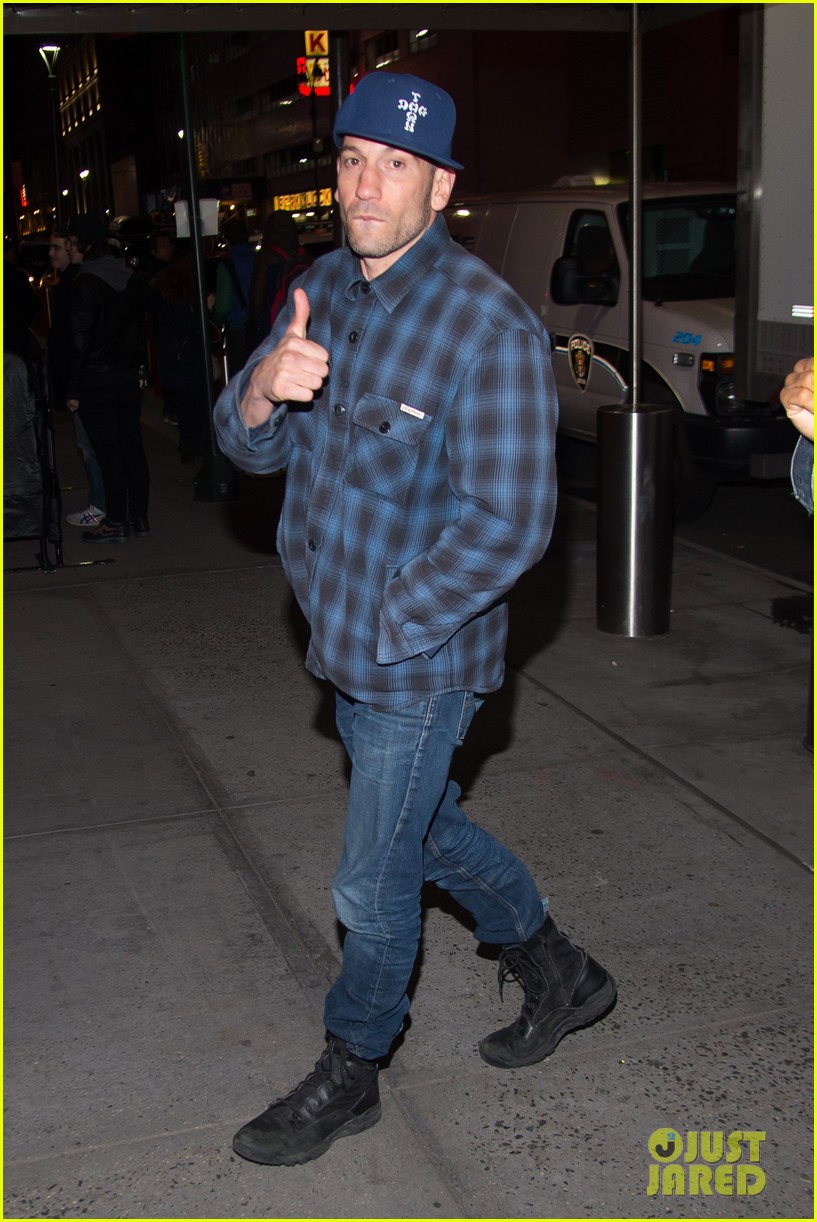 Hugh Jackman & Zac Efron Meet Up for UFC 205! Photo 3807867 Hugh