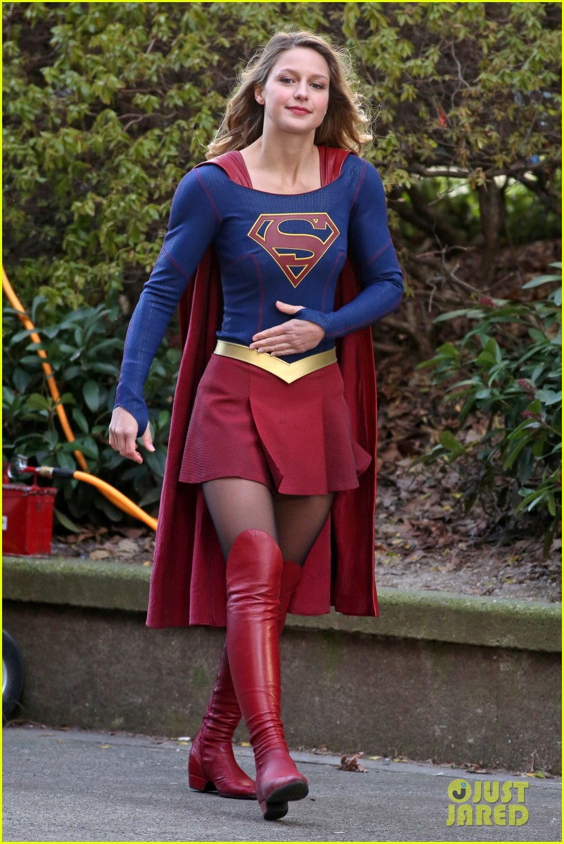 melissa-benoist-gets-back-to-supergirl-filming-after-filing-from-divorce-from-blake-jenner-02.jpg