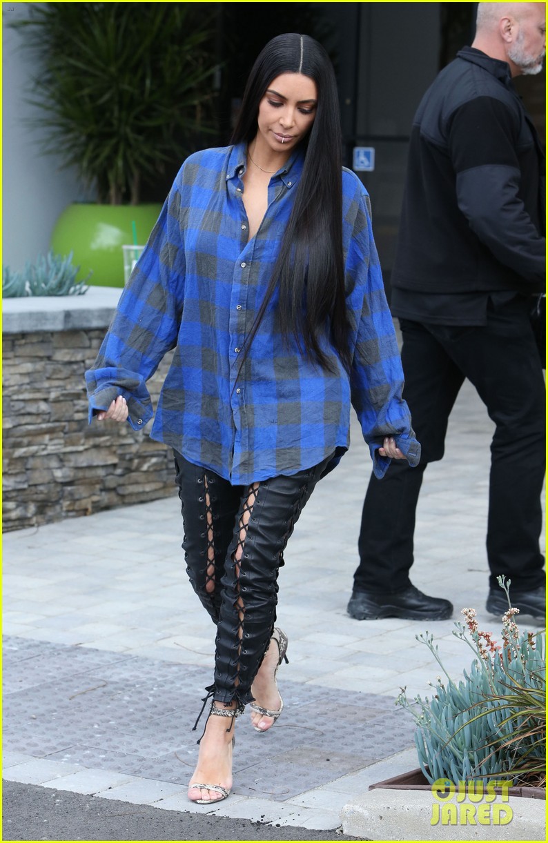 Kim Kardashian Shares Her Favorite Memories from Dubai Trip Photo