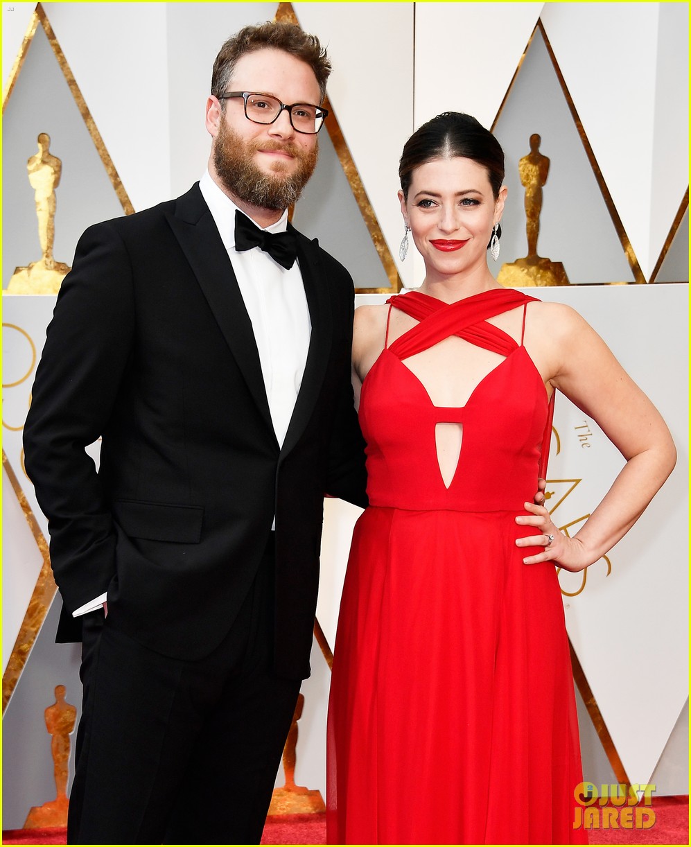Seth Rogen Jason Bateman Suit Up For Oscars 2017 Photo 3866891